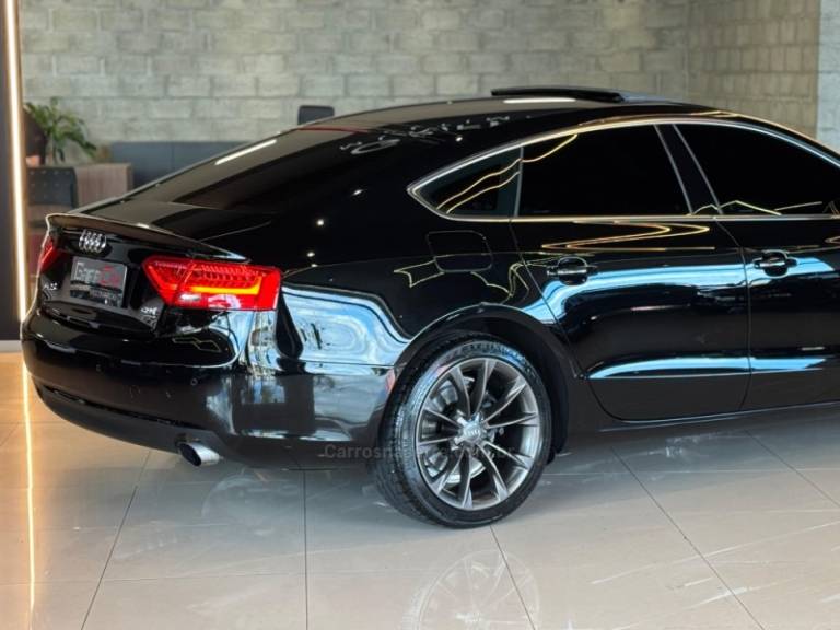 AUDI - A5 - 2012/2013 - Preta - R$ 98.900,00