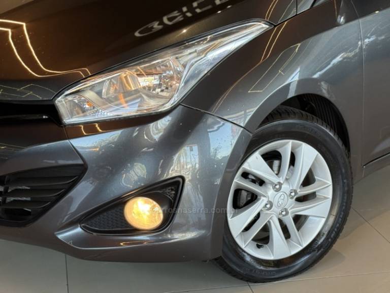 HYUNDAI - HB20 - 2012/2013 - Cinza - R$ 48.900,00