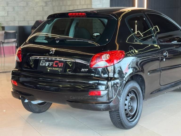 PEUGEOT - 207 - 2011/2012 - Preta - R$ 16.900,00