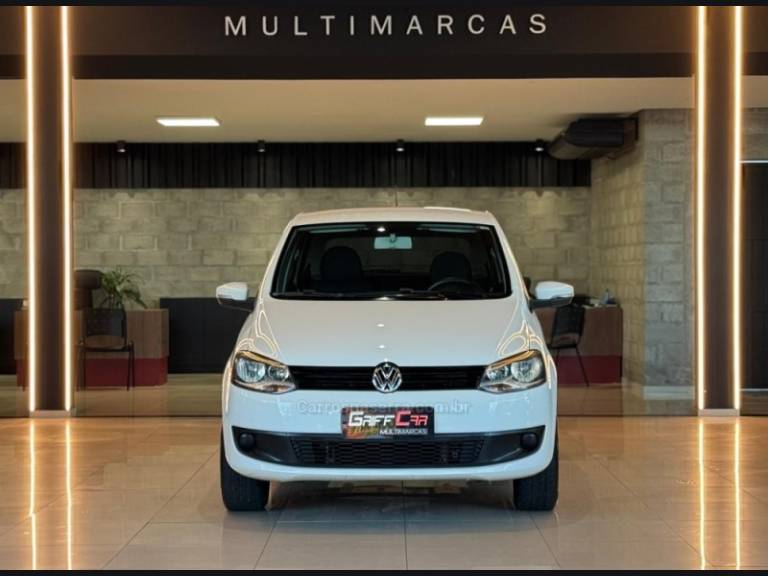 VOLKSWAGEN - FOX - 2012/2013 - Branca - R$ 43.900,00