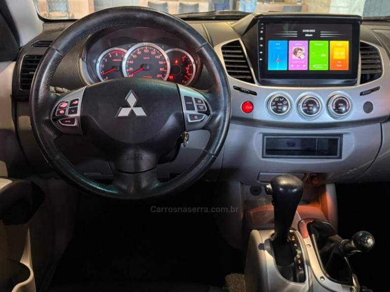 MITSUBISHI - L200 TRITON - 2012/2012 - Branca - R$ 114.900,00