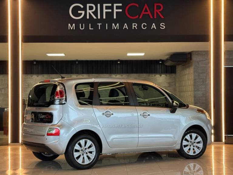 CITROËN - C3 PICASSO - 2011/2012 - Prata - R$ 35.900,00