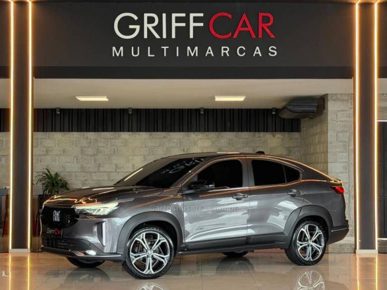 FIAT - FASTBACK - 2022/2023 - Cinza - R$ 116.900,00