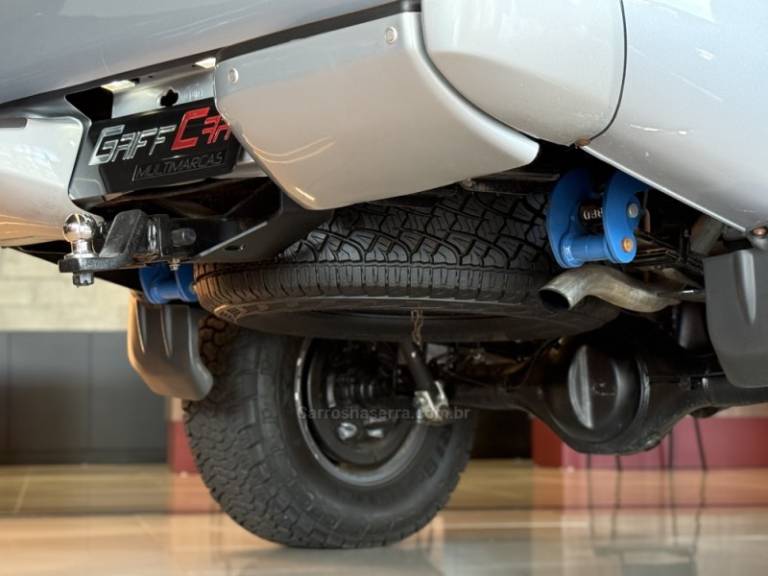 MITSUBISHI - L200 TRITON - 2016/2017 - Prata - R$ 149.900,00