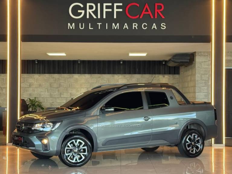 VOLKSWAGEN - SAVEIRO - 2024/2025 - Cinza - R$ 123.900,00