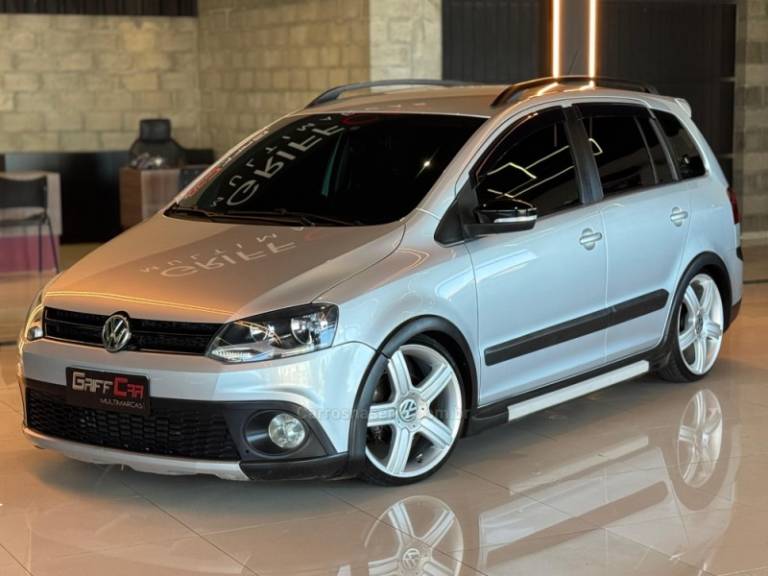 VOLKSWAGEN - SPACE CROSS - 2013/2013 - Prata - R$ 52.900,00