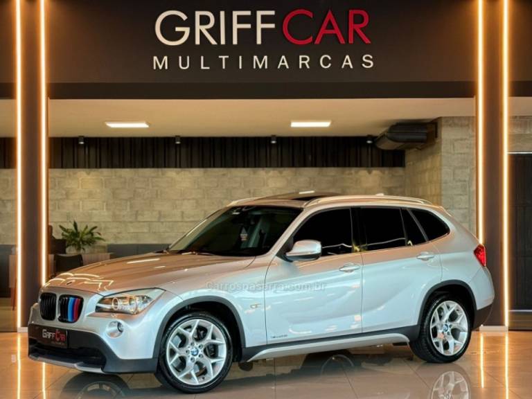 BMW - X1 - 2011/2012 - Prata - R$ 79.900,00