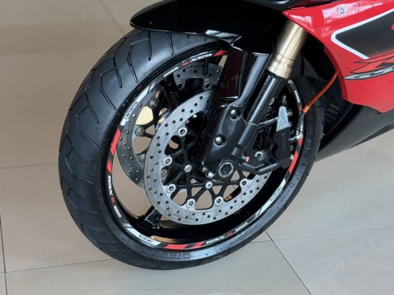 SUZUKI - GSXR - 2007/2007 - Vermelha - R$ 35.900,00