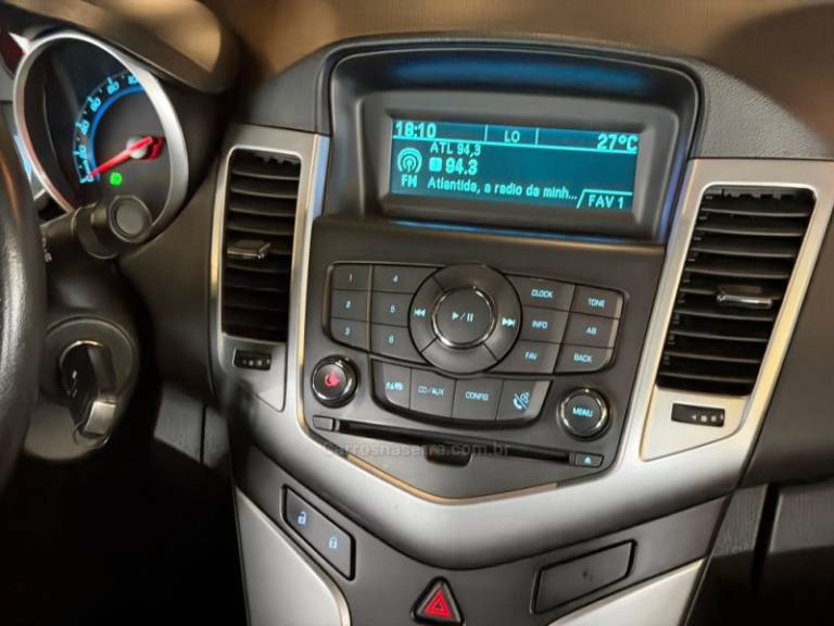 CHEVROLET - CRUZE - 2013/2014 - Prata - R$ 61.900,00