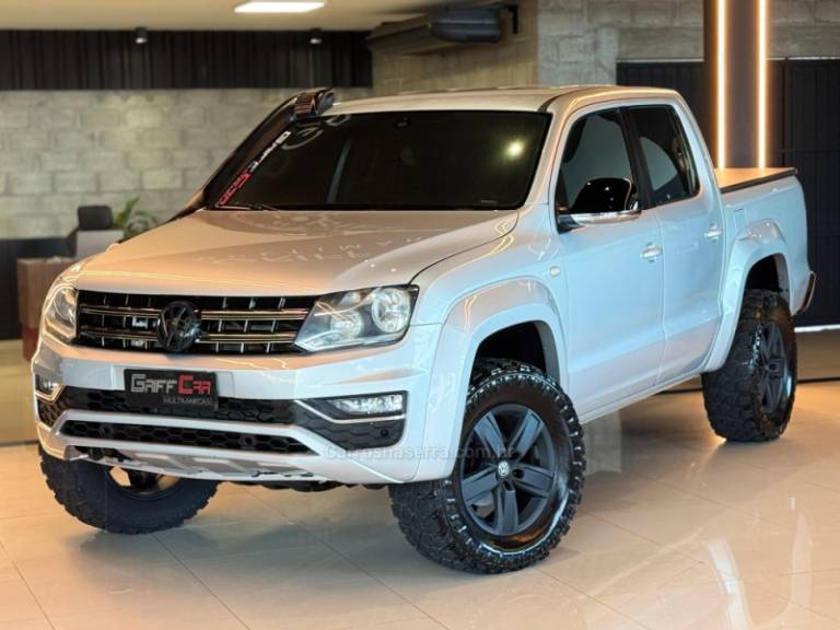 VOLKSWAGEN - AMAROK - 2013/2013 - Prata - R$ 89.900,00