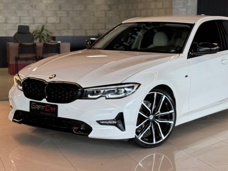BMW - 320I - 2019/2020 - Branca - R$ 199.900,00
