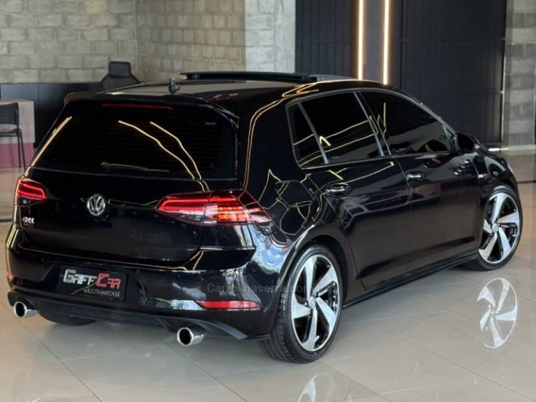 VOLKSWAGEN - GOLF - 2019/2019 - Preta - R$ 211.900,00