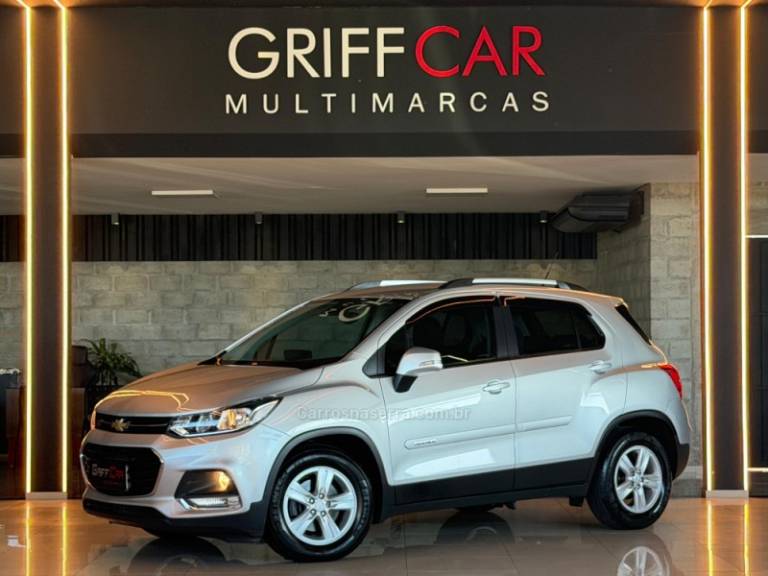 CHEVROLET - TRACKER - 2019/2019 - Prata - R$ 82.900,00