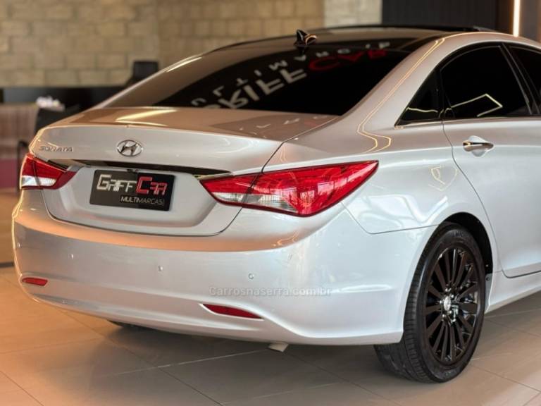 HYUNDAI - SONATA - 2013/2013 - Prata - R$ 79.900,00