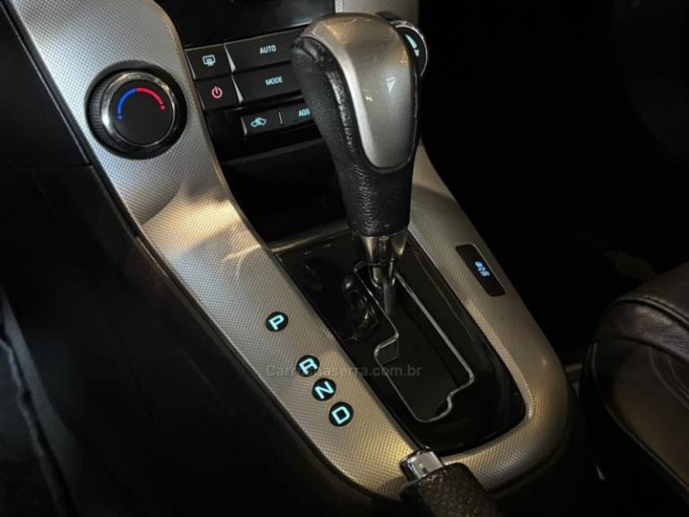 CHEVROLET - CRUZE - 2012/2013 - Azul - R$ 68.900,00