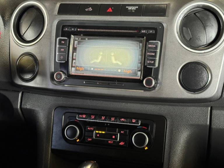 VOLKSWAGEN - AMAROK - 2011/2012 - Preta - R$ 64.900,00