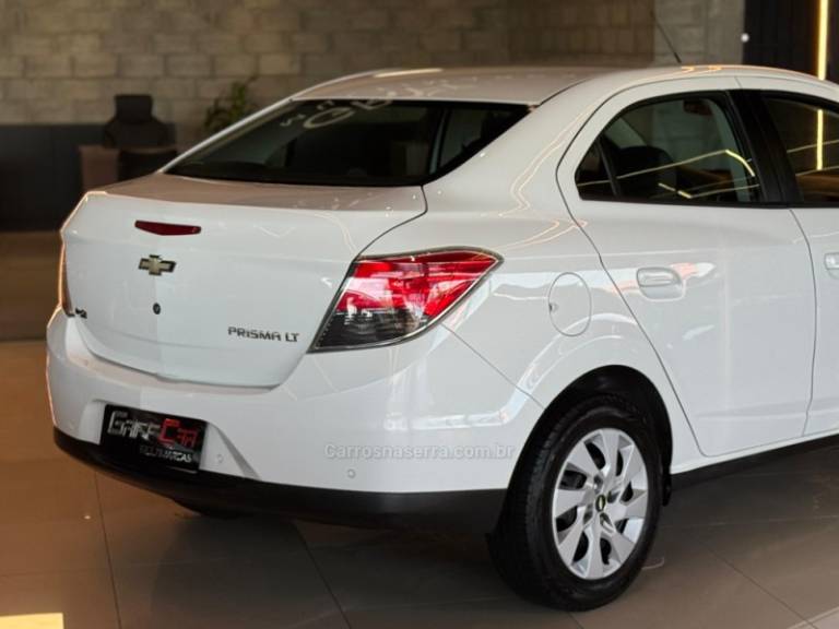 CHEVROLET - PRISMA - 2013/2013 - Branca - R$ 45.900,00