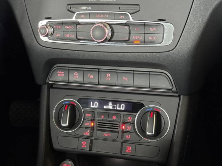 AUDI - Q3 - 2018/2019 - Branca - Sob Consulta