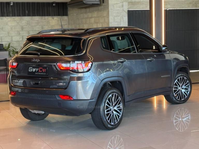 JEEP - COMPASS - 2021/2022 - Cinza - R$ 149.900,00