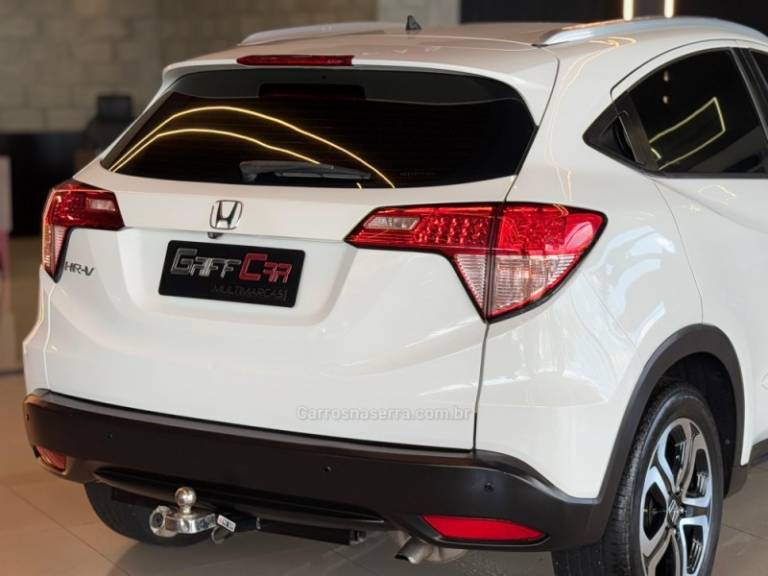 HONDA - HR-V - 2015/2016 - Branca - R$ 84.900,00