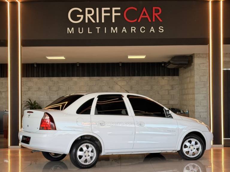 CHEVROLET - CORSA - 2007/2008 - Branca - R$ 36.900,00