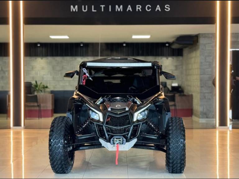 CAN-AM - MAVERICK XRS - 2018/2018 - Cinza - R$ 149.900,00