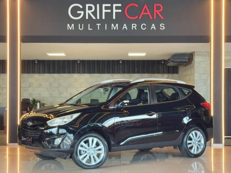 HYUNDAI - IX35 - 2015/2016 - Preta - R$ 81.900,00