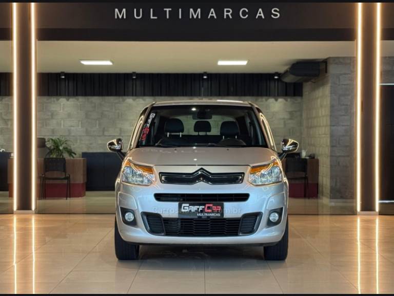 CITROËN - C3 PICASSO - 2011/2012 - Prata - R$ 35.900,00