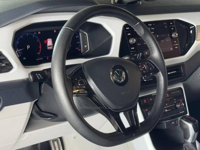 VOLKSWAGEN - T-CROSS - 2019/2020 - Branca - R$ 117.900,00