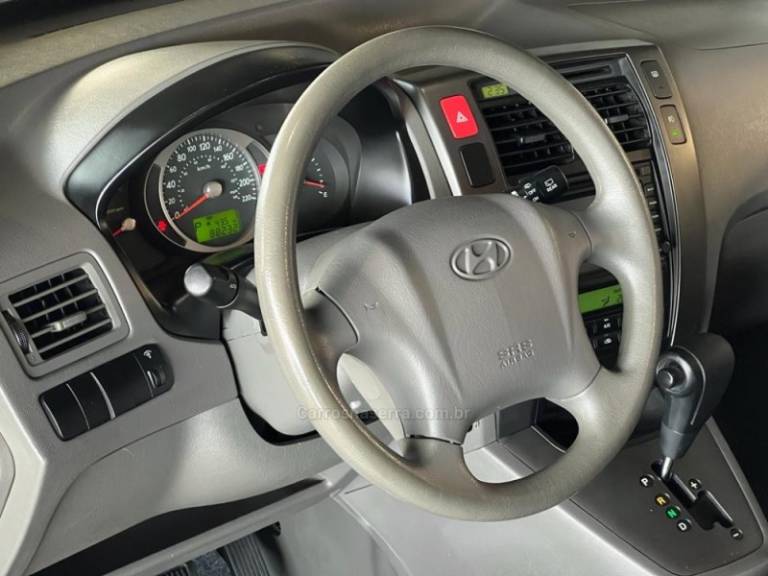 HYUNDAI - TUCSON - 2015/2016 - Prata - R$ 64.900,00
