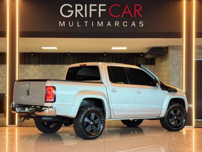 VOLKSWAGEN - AMAROK - 2013/2013 - Prata - R$ 89.900,00