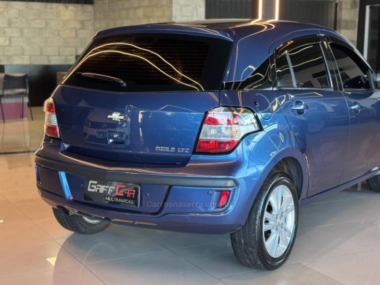CHEVROLET - AGILE - 2013/2014 - Azul - R$ 34.900,00