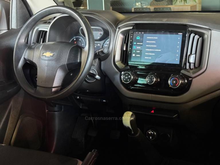 CHEVROLET - S10 - 2017/2018 - Branca - R$ 124.900,00