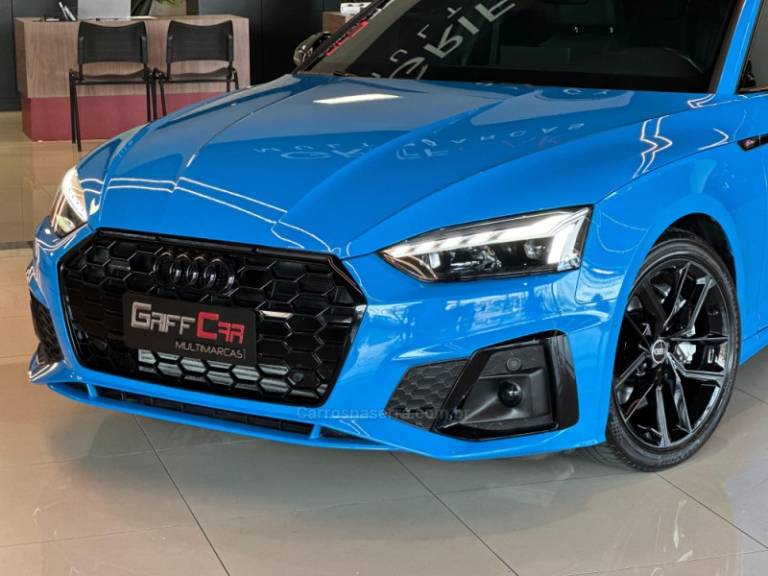 AUDI - A5 - 2021/2021 - Azul - R$ 309.900,00