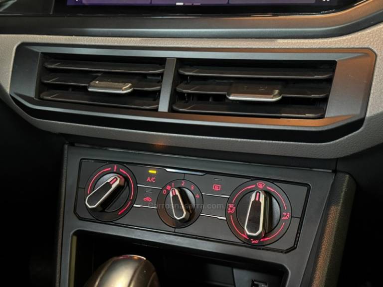 VOLKSWAGEN - VIRTUS - 2021/2022 - Branca - R$ 91.900,00