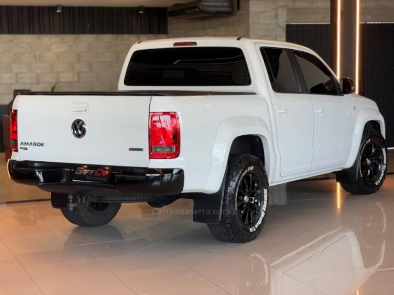 VOLKSWAGEN - AMAROK - 2018/2019 - Branca - R$ 129.900,00