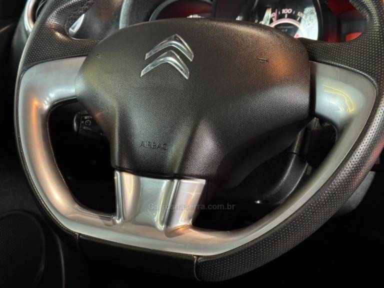 CITROËN - C3 PICASSO - 2011/2012 - Prata - R$ 35.900,00