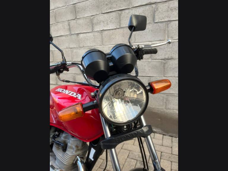 HONDA - CG 125 - 2006/2006 - Vermelha - Sob Consulta