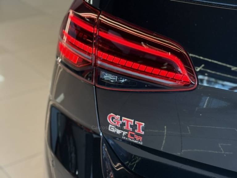 VOLKSWAGEN - GOLF - 2019/2019 - Preta - R$ 211.900,00
