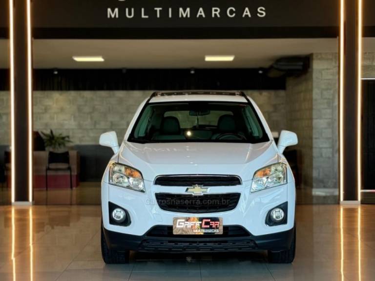 CHEVROLET - TRACKER - 2014/2015 - Branca - R$ 73.900,00