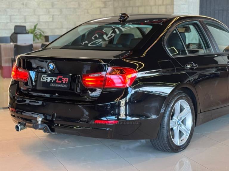 BMW - 316I - 2013/2014 - Preta - R$ 83.900,00