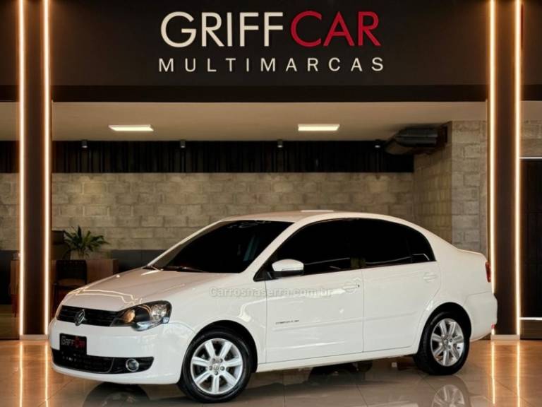 VOLKSWAGEN - POLO - 2011/2012 - Branca - R$ 43.900,00