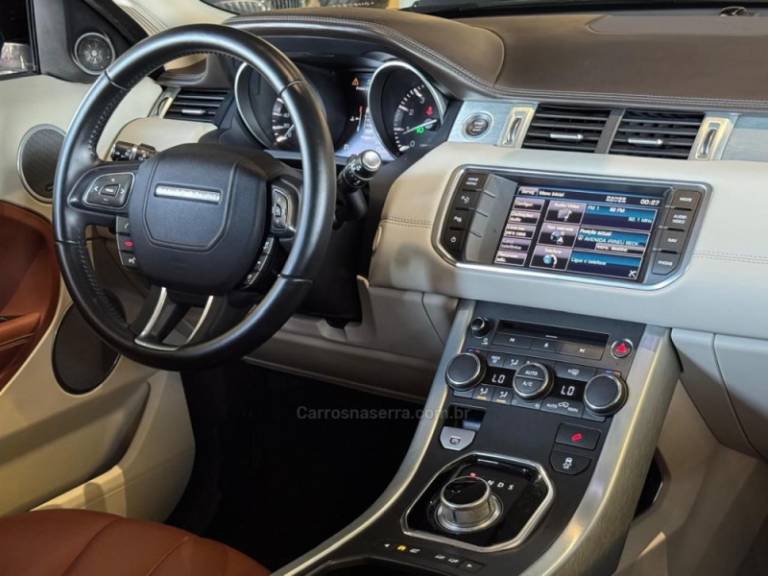 LAND ROVER - RANGE ROVER EVOQUE - 2013/2013 - Preta - R$ 103.900,00