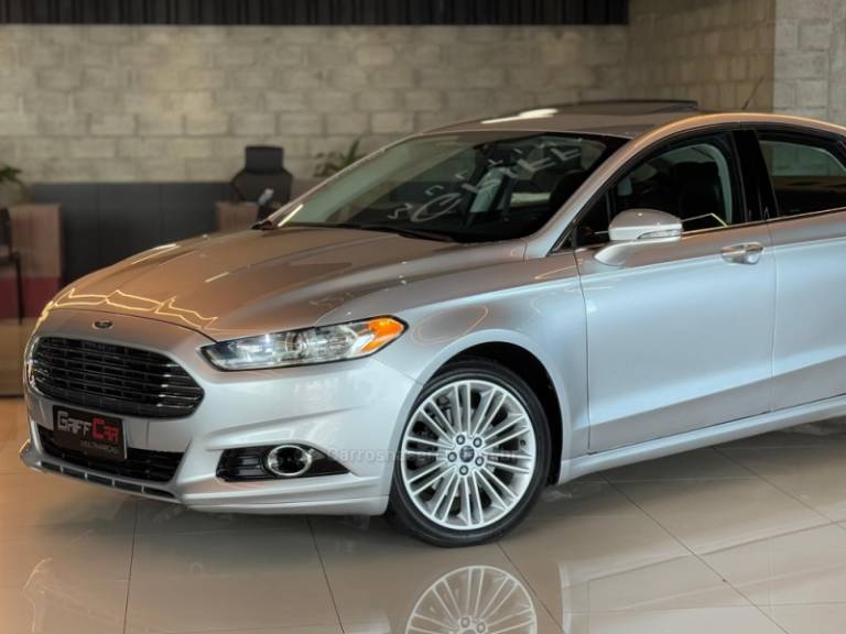 FORD - FUSION - 2013/2014 - Prata - R$ 76.900,00