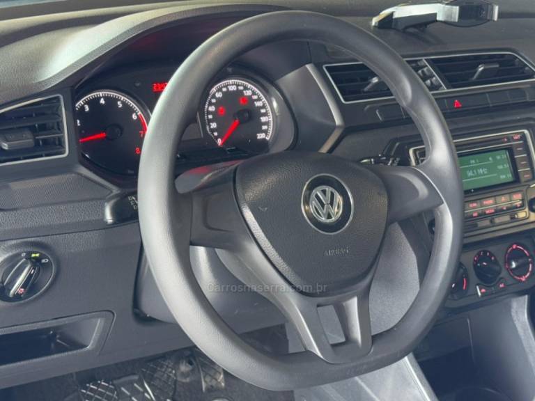 VOLKSWAGEN - GOL - 2017/2018 - Branca - R$ 46.900,00