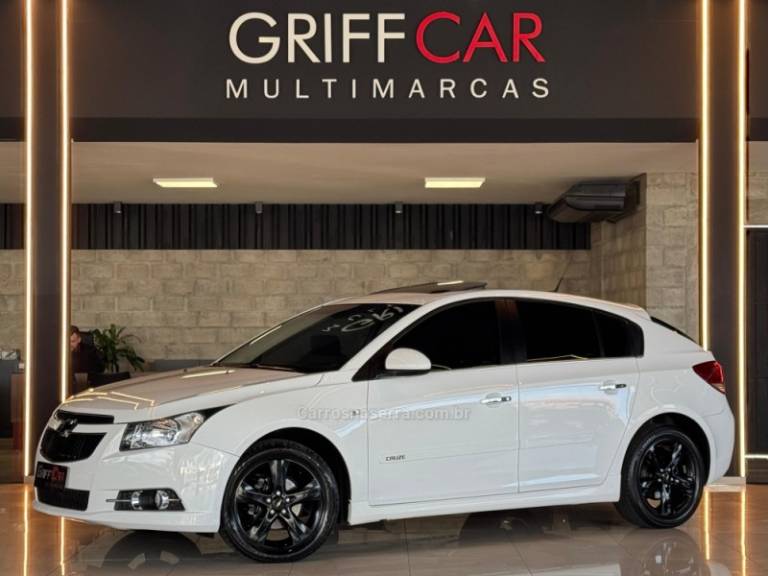 CHEVROLET - CRUZE - 2013/2013 - Branca - R$ 69.900,00
