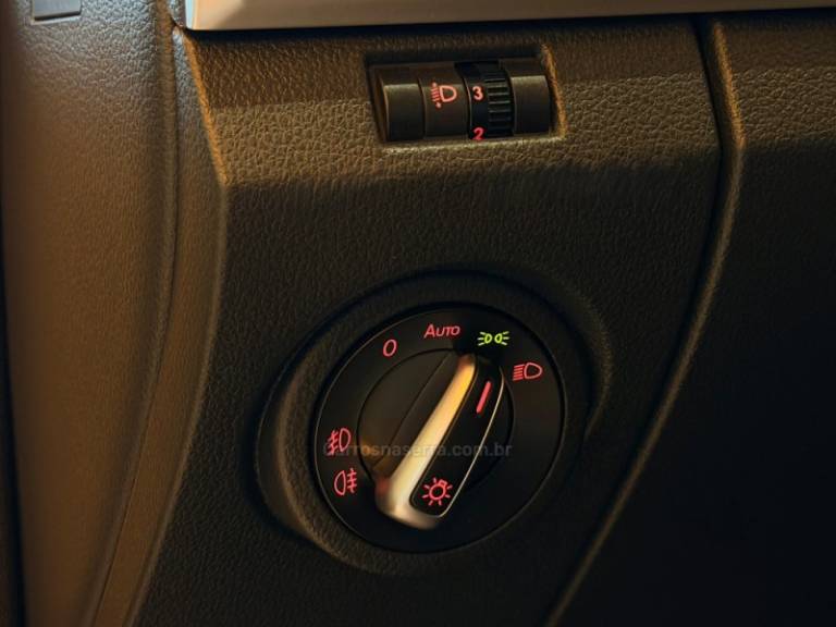 VOLKSWAGEN - AMAROK - 2019/2020 - Cinza - R$ 169.900,00