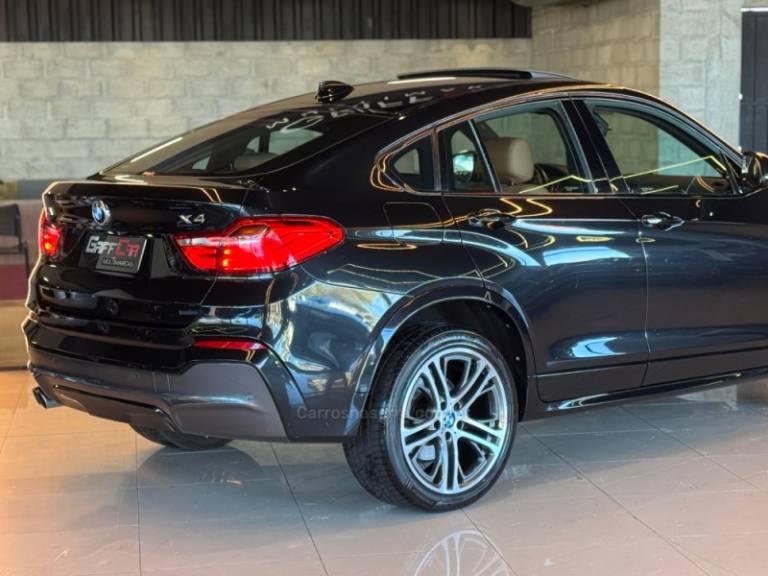 BMW - X4 - 2015/2016 - Preta - R$ 164.900,00
