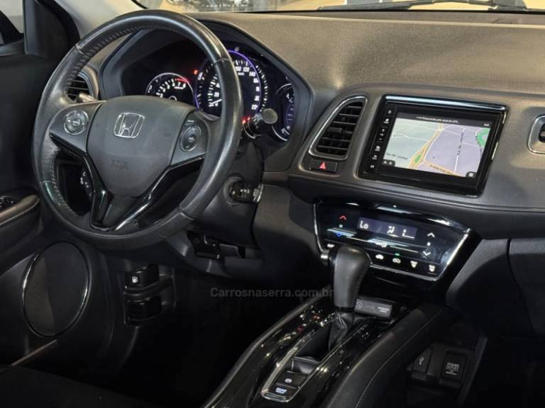 HONDA - HR-V - 2018/2019 - Branca - R$ 109.900,00