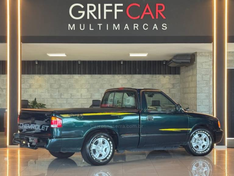 CHEVROLET - S10 - 1998/1998 - Verde - R$ 69.900,00